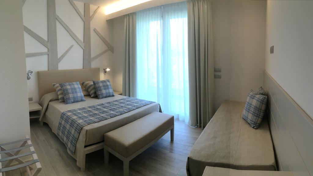 Hotel Residence La Ventola Vada Værelse billede